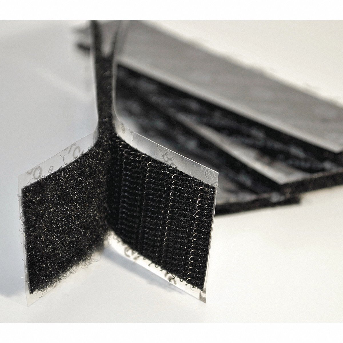 Velcro Brand Hook-and-Loop Fast Black Strip PK50 (2X4KIHLM)