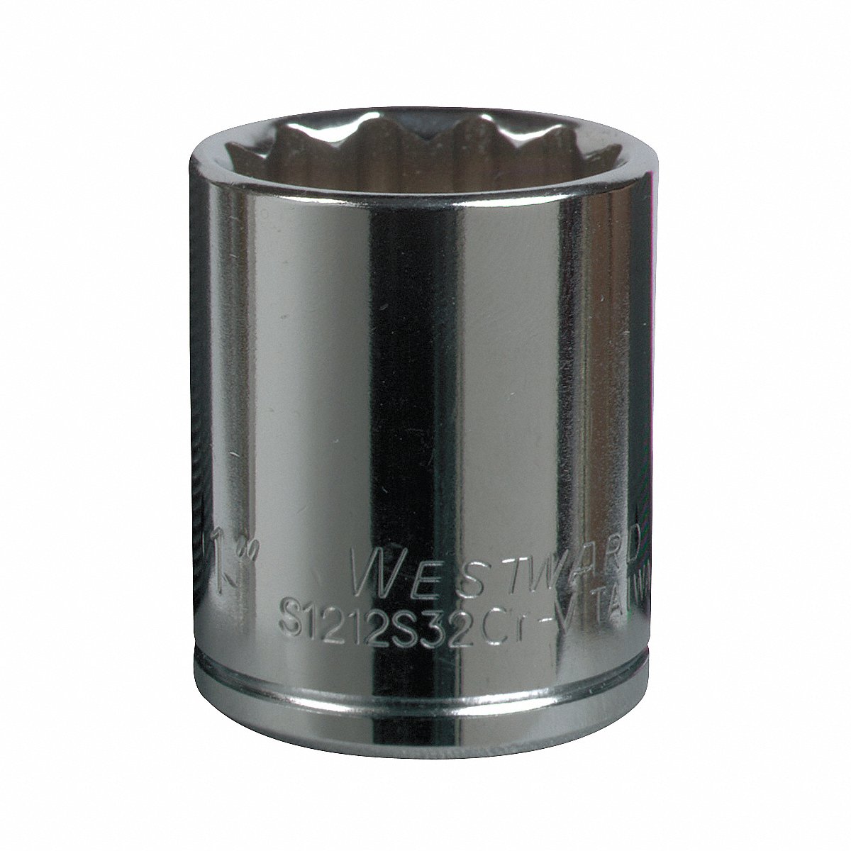 Westward Socket, Steel 12 P 24 mm Chrome 0.75 in (5MX47)